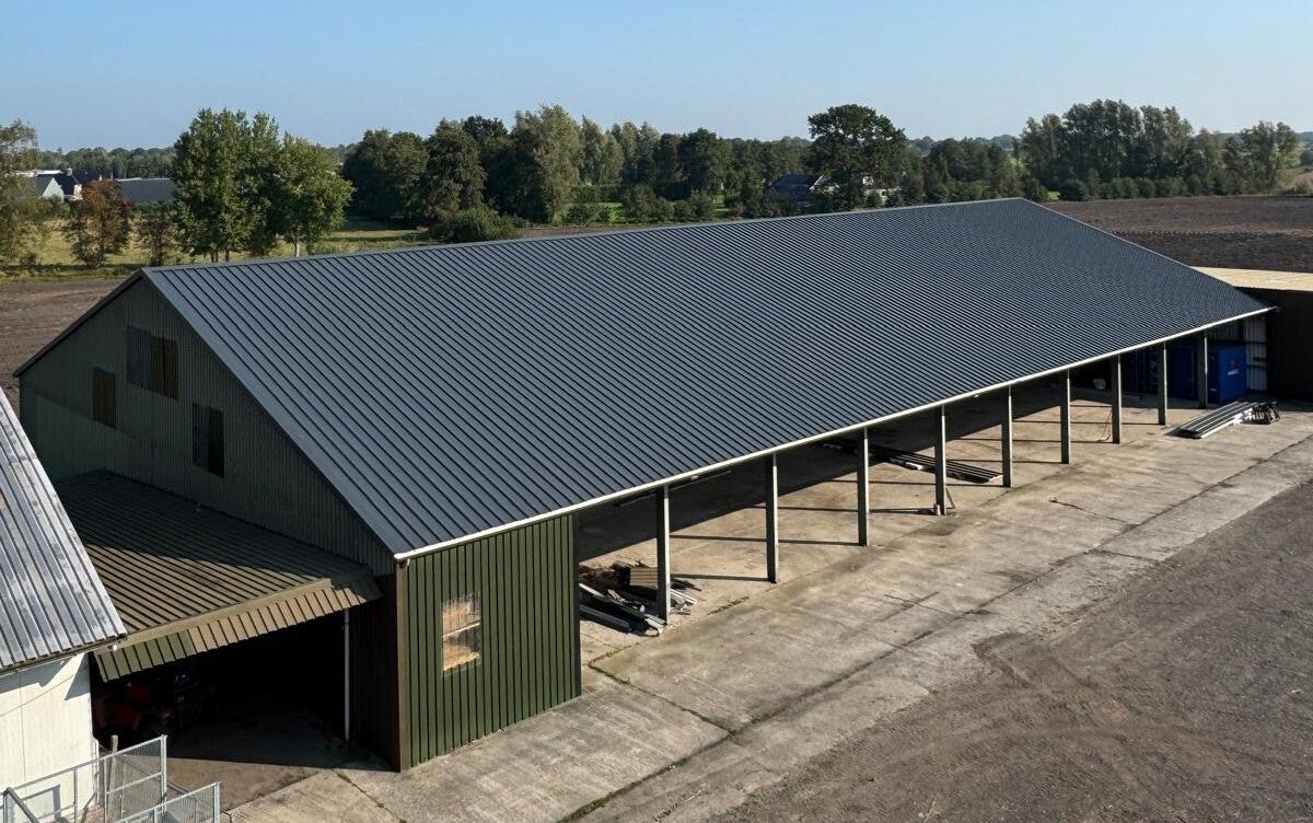 Renovatie loods in Harkema, Friesland